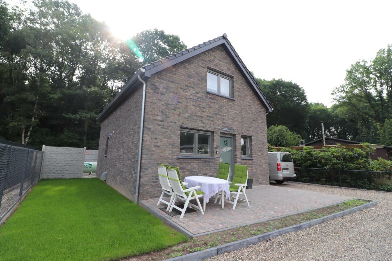 Stefjes Holiday Home Dilsen-Stokkem Exteriér fotografie